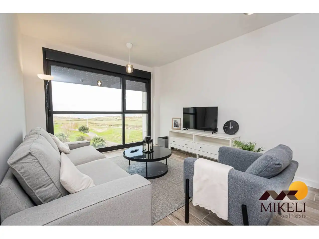 Sala de estar de Piso de alquiler en Santa Cruz de Bezana con Calefacción, Terraza y Trastero