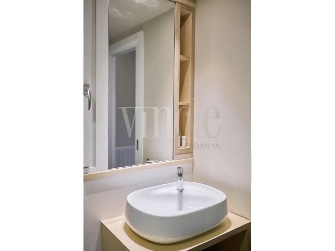 Bathroom of Apartments for sale in Puigcerdà  with Heating and Parquet flooring