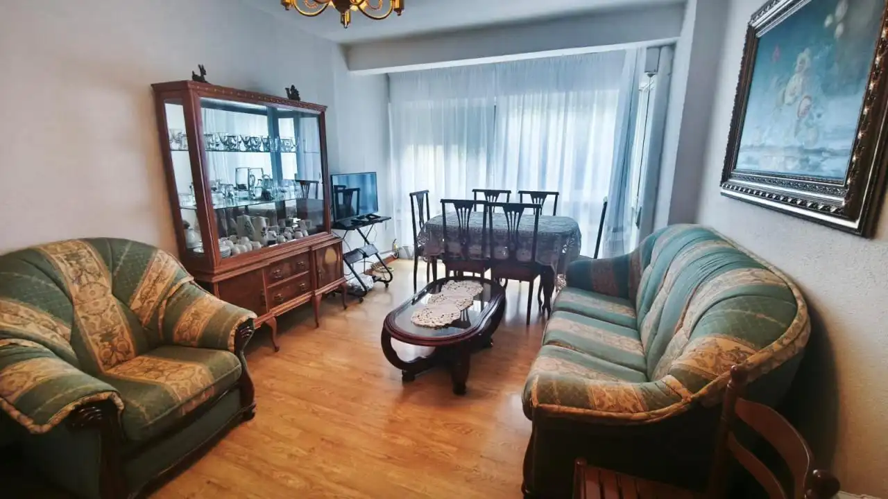 Flat to rent in CRUCEIRO QUEBRADO, imagen 3