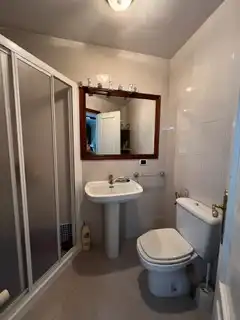 Bathroom of Flat for sale in Ribadavia  with Heating, Parquet flooring and Terrace