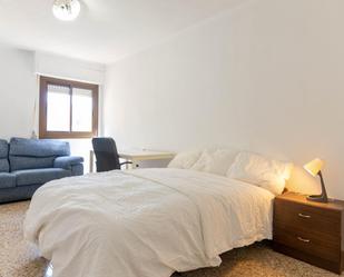 Bedroom of Flat to share in Elda