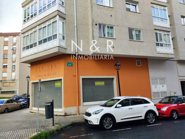 Local comercial en Venta en COSTA GRANDE en O Milladoiro