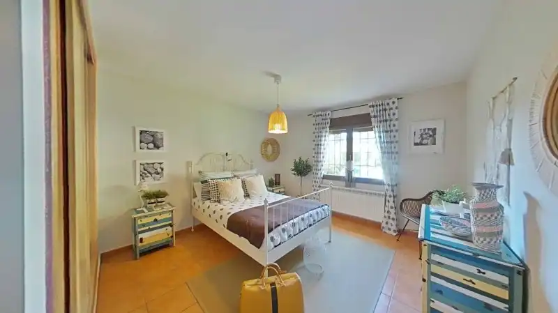 Dormitori de Casa o xalet en venda en Valdemanco amb Calefacció, Terrassa i Traster
