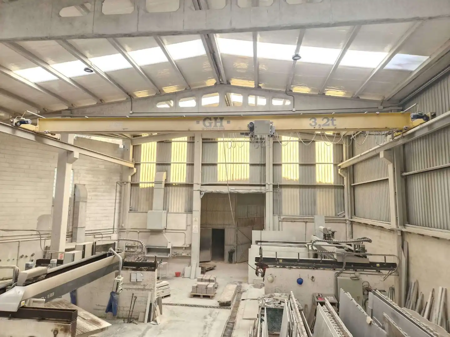 Exterior view of Industrial buildings for rent in Noia