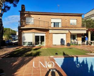 Vista exterior de Casa o xalet en venda en Palamós amb Traster i Piscina