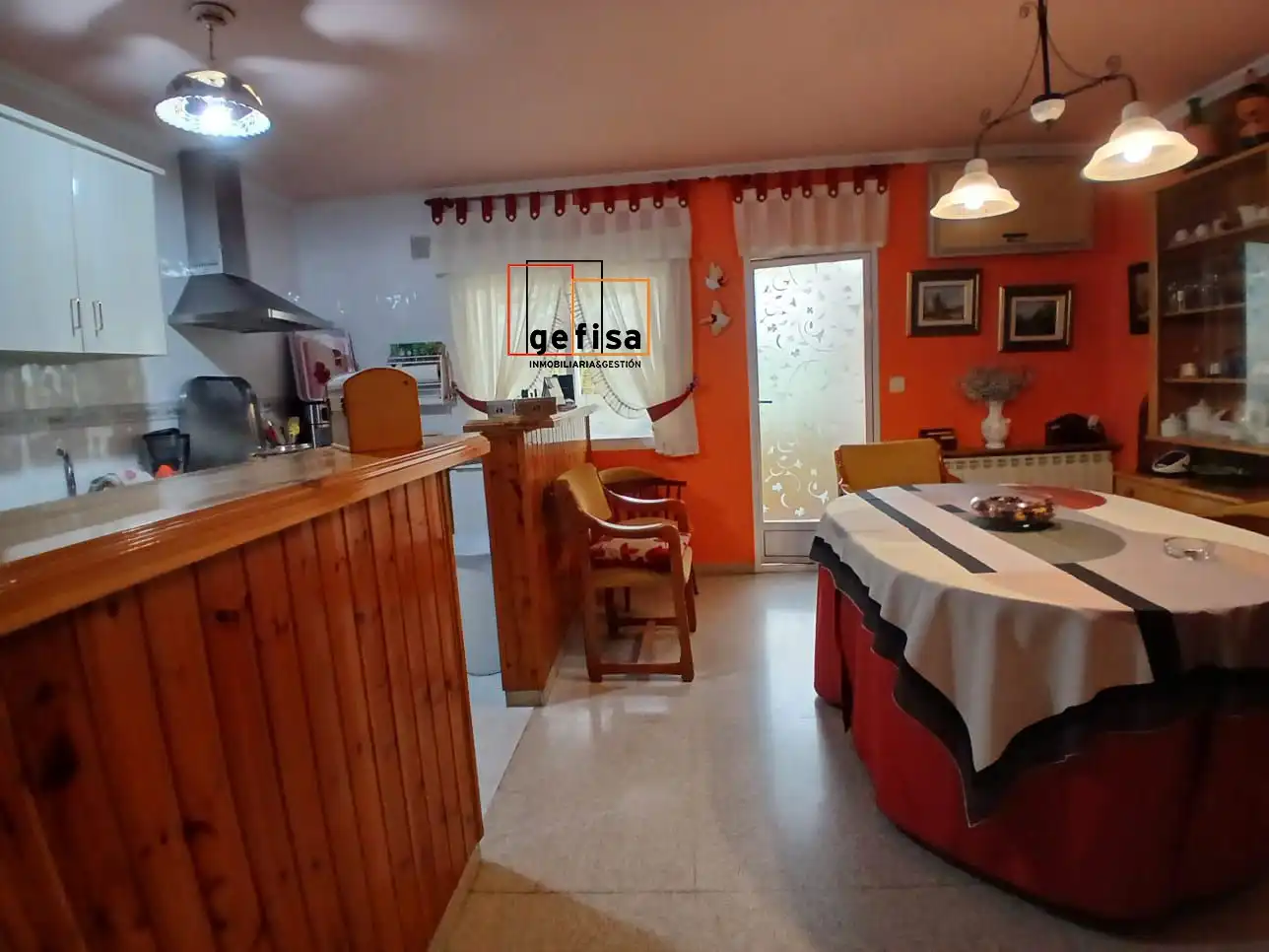 Cocina de Casa o chalet en venta en Valdepeñas con Aire acondicionado, Calefacción y Terraza