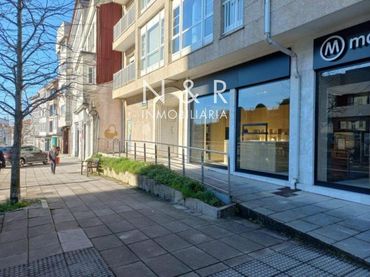 Local comercial en venda a ROSALIA DE CASTRO