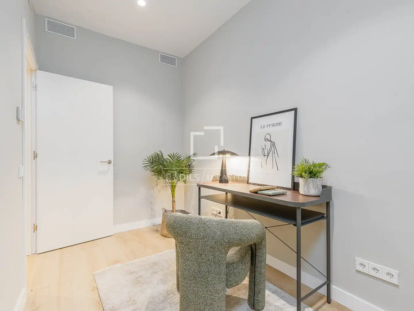 Habitación de Piso en venta en Barcelona con Aire acondicionado, Calefacción y Terraza