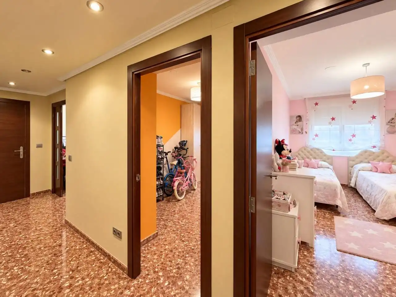 Flat for sale in Vila-real  with Air Conditioner, Furnished and Balcony