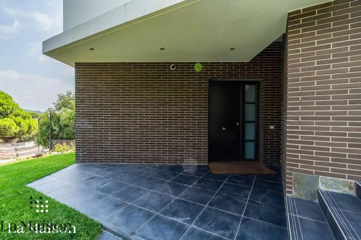 Vista exterior de Casa o xalet en venda en Sant Andreu de Llavaneres amb Aire condicionat, Calefacció i Jardí privat