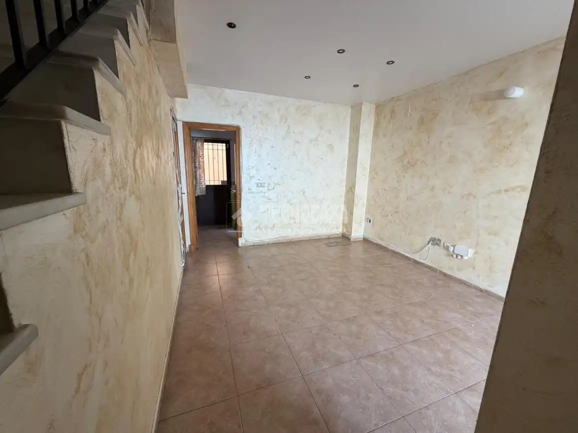 Casa adosada en venta en Chiclana de la Frontera con Terraza