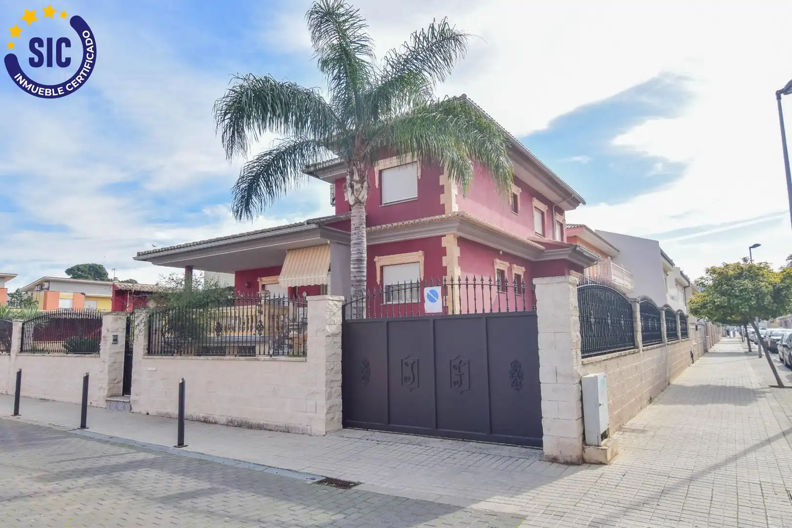 Vista exterior de Casa o chalet en venta en Canals con Aire acondicionado, Calefacción y Terraza