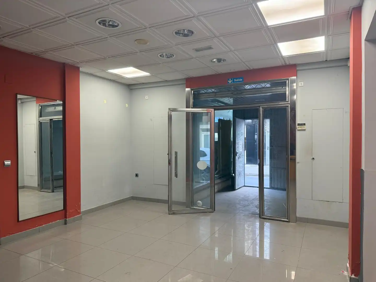 Business premises to rent in Centro