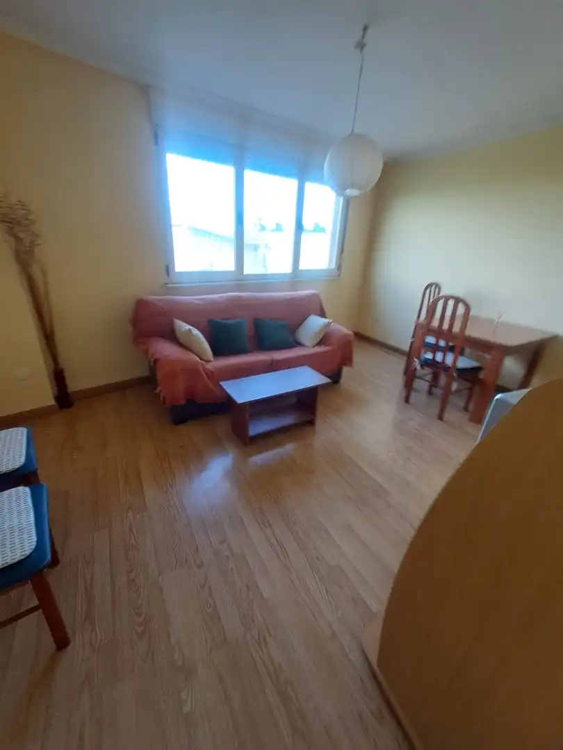 Sala d'estar de Pis en venda en Calvarrasa de Abajo amb Calefacció, Parquet i Moblat