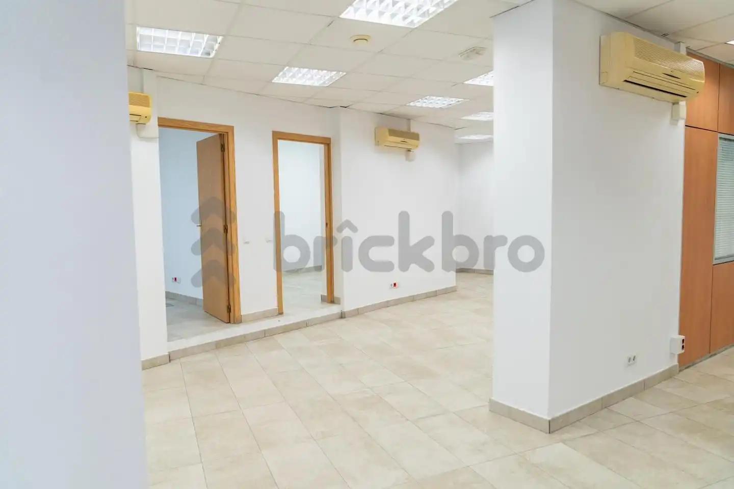 Local comercial en venda a calle de Torras i Bages, imagen 13