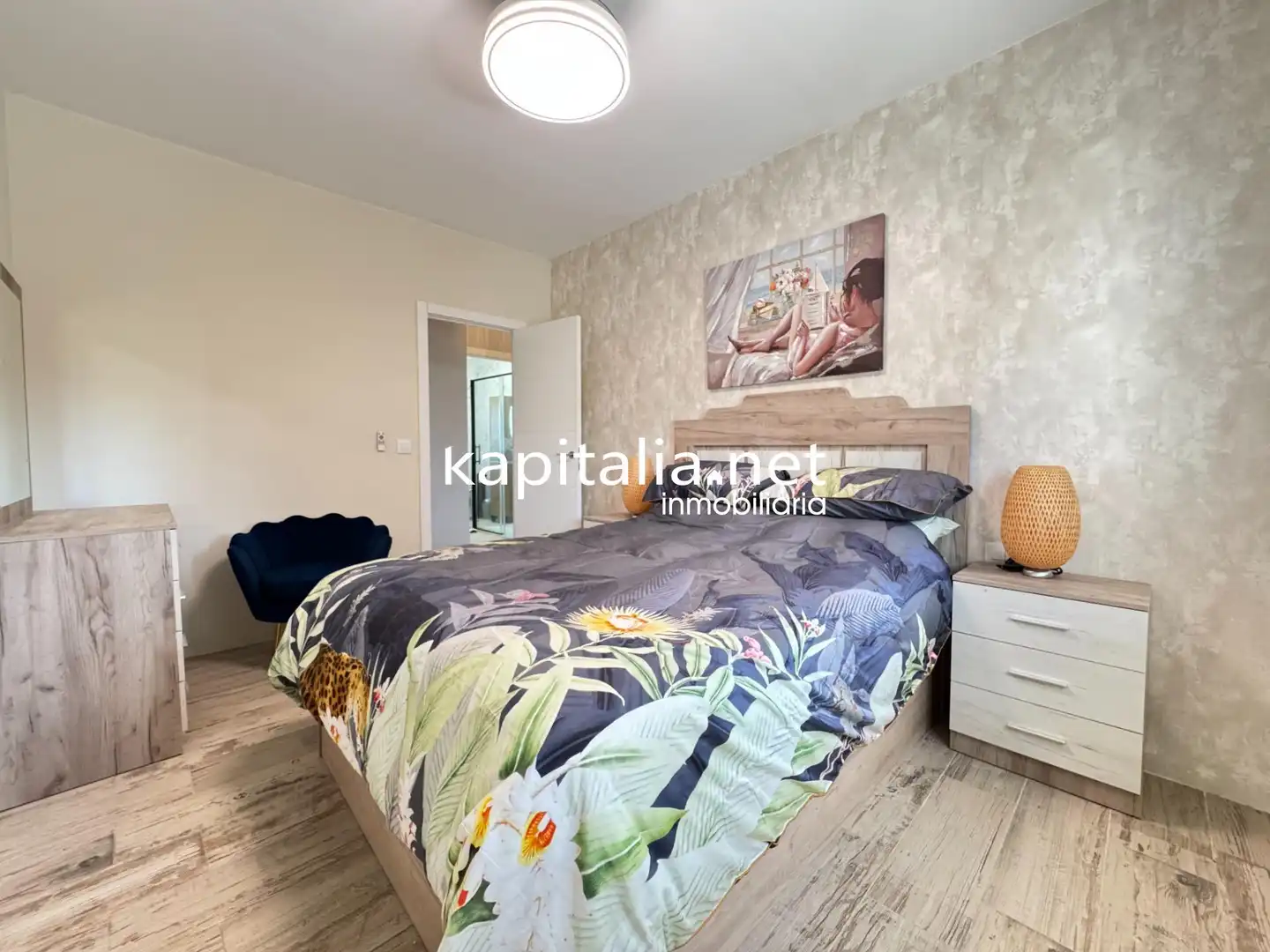 Schlafzimmer von Wohnungen zur Miete in Ontinyent mit Klimaanlage, Heizung und Schwimmbad
