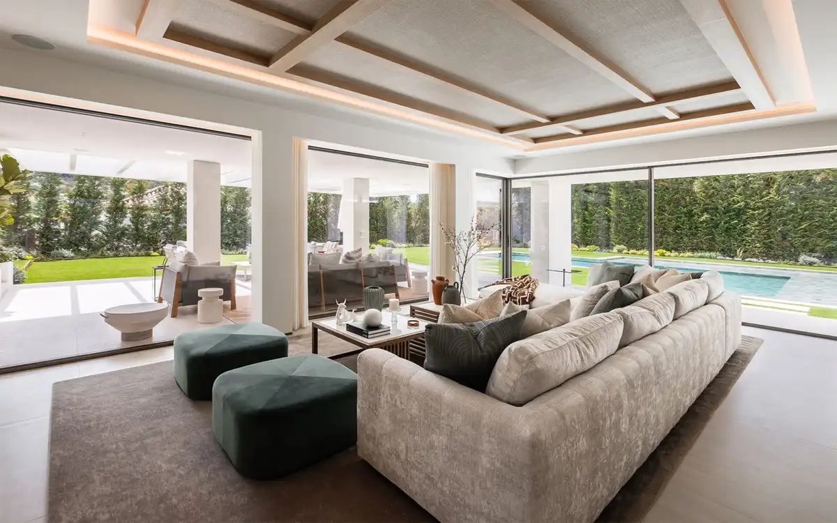 Detached house with pool for sale in Nueva Andalucía, imagen 48