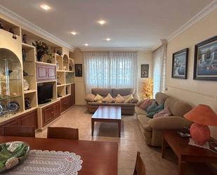 Living room of House or chalet for sale in Serranillos del Valle  with Air Conditioner, Terrace and Swimming Pool