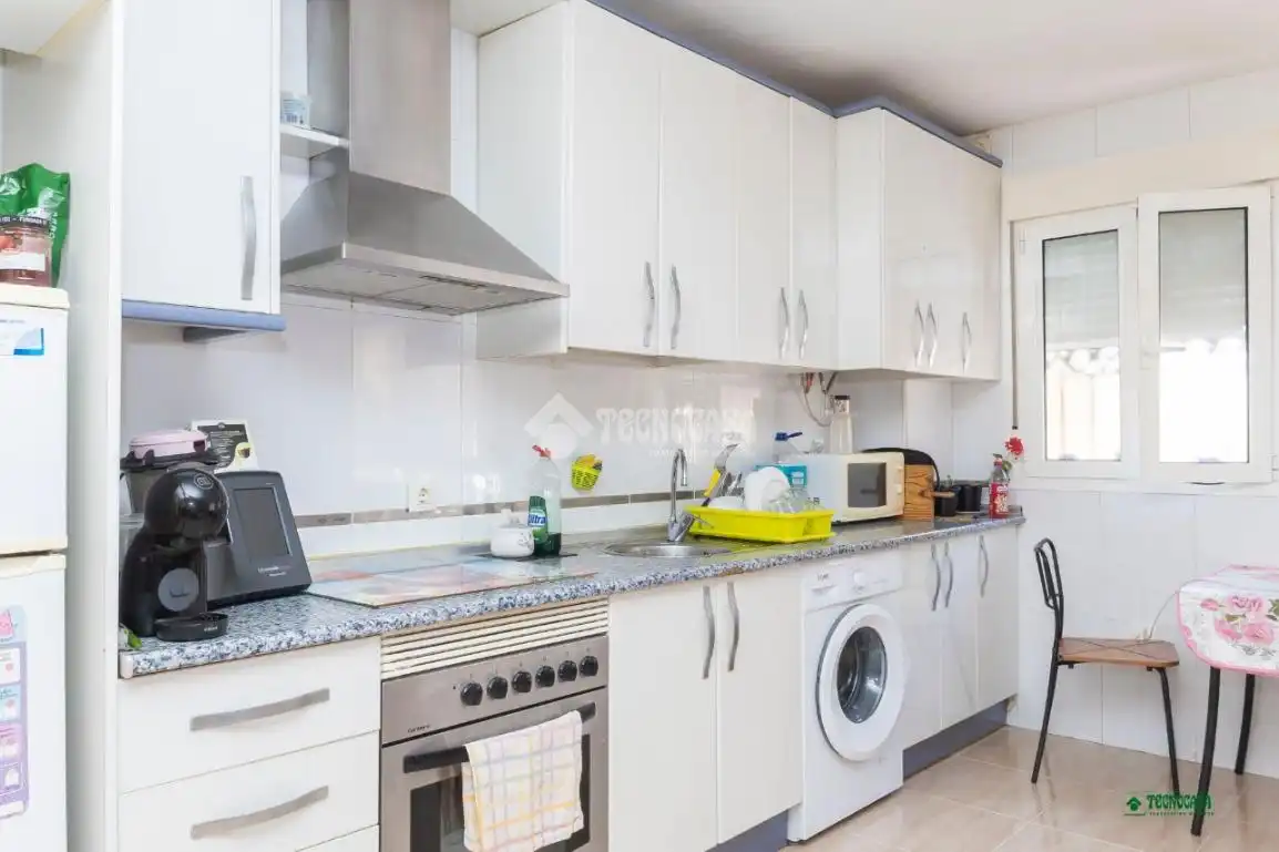 Cocina de Piso en venta en Almería con Aire acondicionado