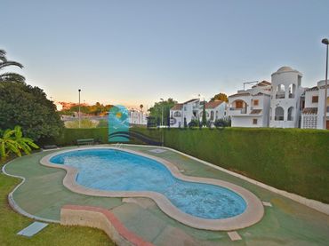 Duplex con piscina in vendita a Puerto de Mazarrón