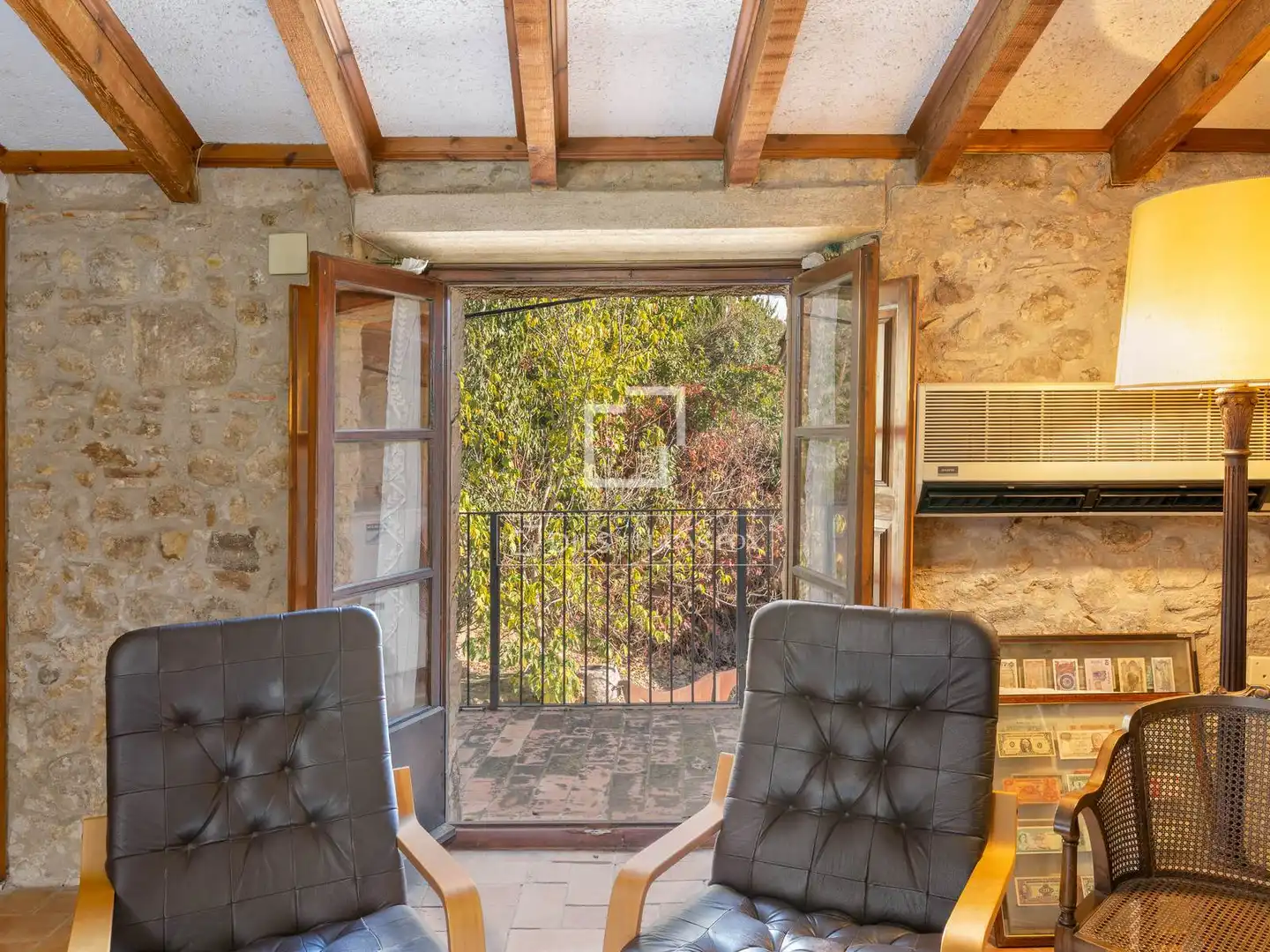 Terraza de Finca rústica en venta en Bàscara con Aire acondicionado, Calefacción y Jardín privado