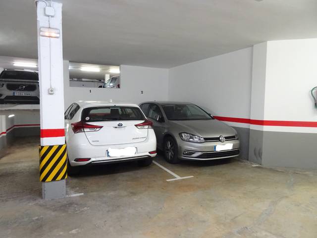 Garaje en Venta en Carrer de Castanyer en Sant Gervasi i la Bonanova