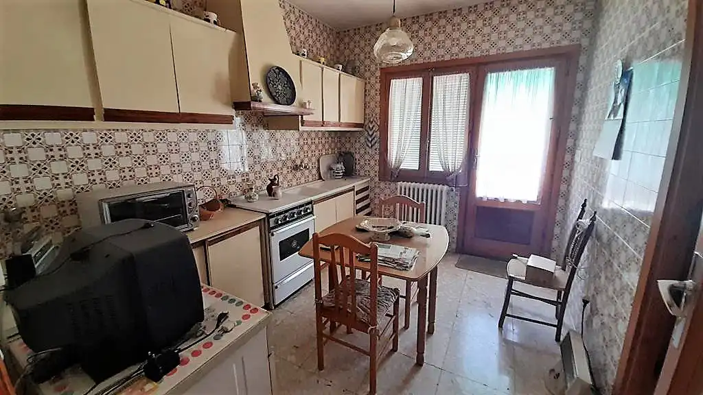 Cocina de Casa o chalet en venta en La Roda con Calefacción, Terraza y Trastero