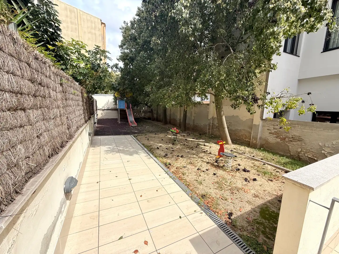 Flat for sale in L'Hospitalet de Llobregat  with Air Conditioner, Heating and Oven