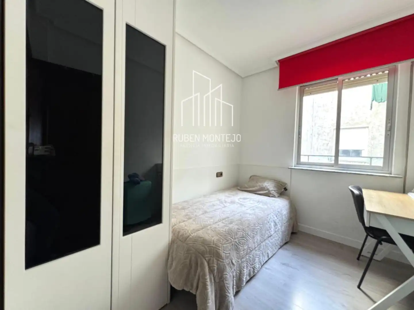 Schlafzimmer von Wohnung zur untervermieten in Salamanca mit Heizung, Terrasse und Möbliert