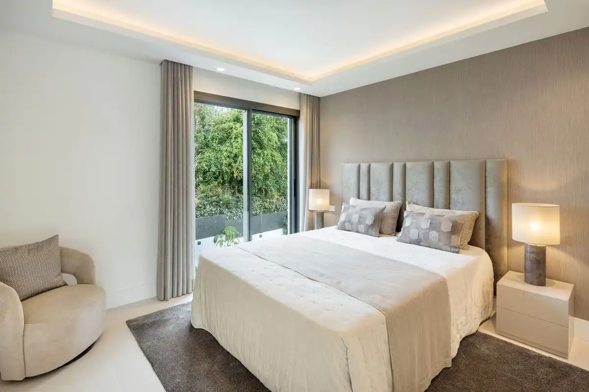 Chalet con piscina en venta en Nueva Andalucía, imagen 10