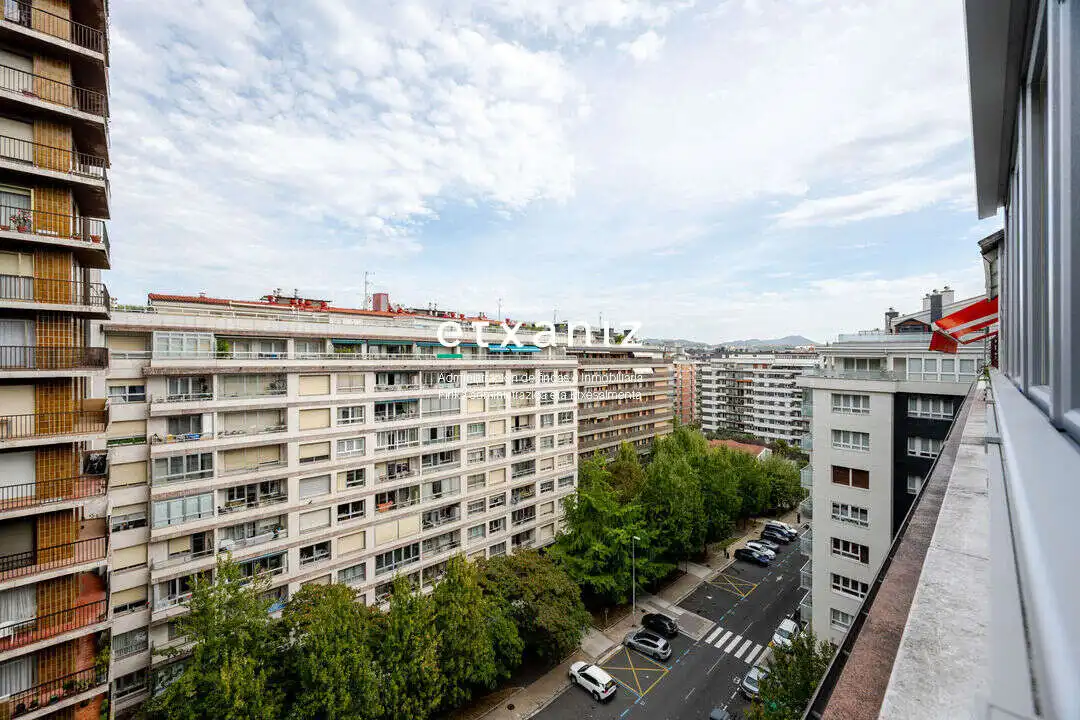 Piso con ascensor en venta en Catalina de Erauso Kalea, imagen 7