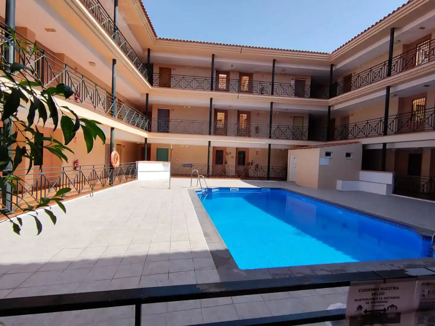 Piscina de Piso de alquiler en Motril con Aire acondicionado, Piscina y Amueblado