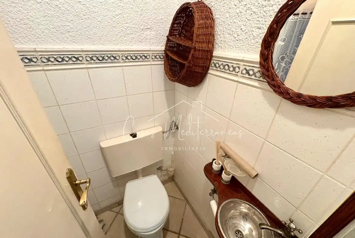 Baño de Casa o chalet en venta en L'Ametlla de Mar  con Aire acondicionado, Calefacción y Jardín privado