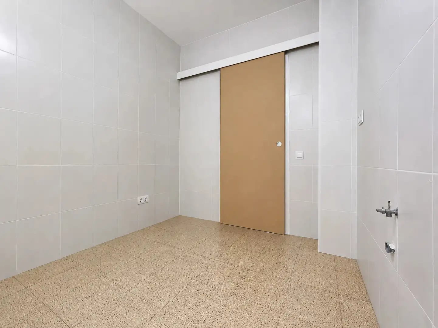 Habitación de Piso en venta en Barcelona con Balcón