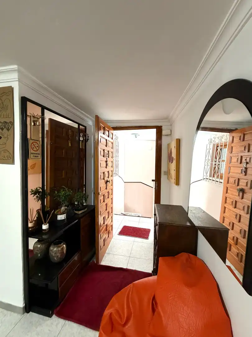 Wohnung zum Verkauf in Álora mit Klimaanlage, Terrasse und Abstellraum