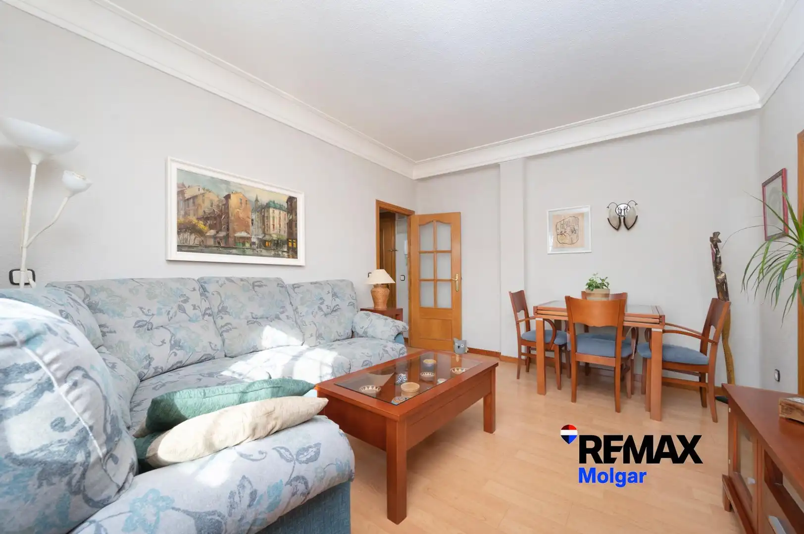 Living room of Flat for sale in Madrid  with Air Conditioner, Heating and Furnished