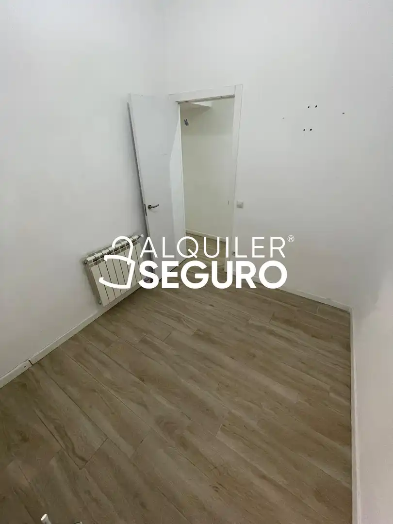 Habitación de Piso de alquiler en Madrid con Calefacción