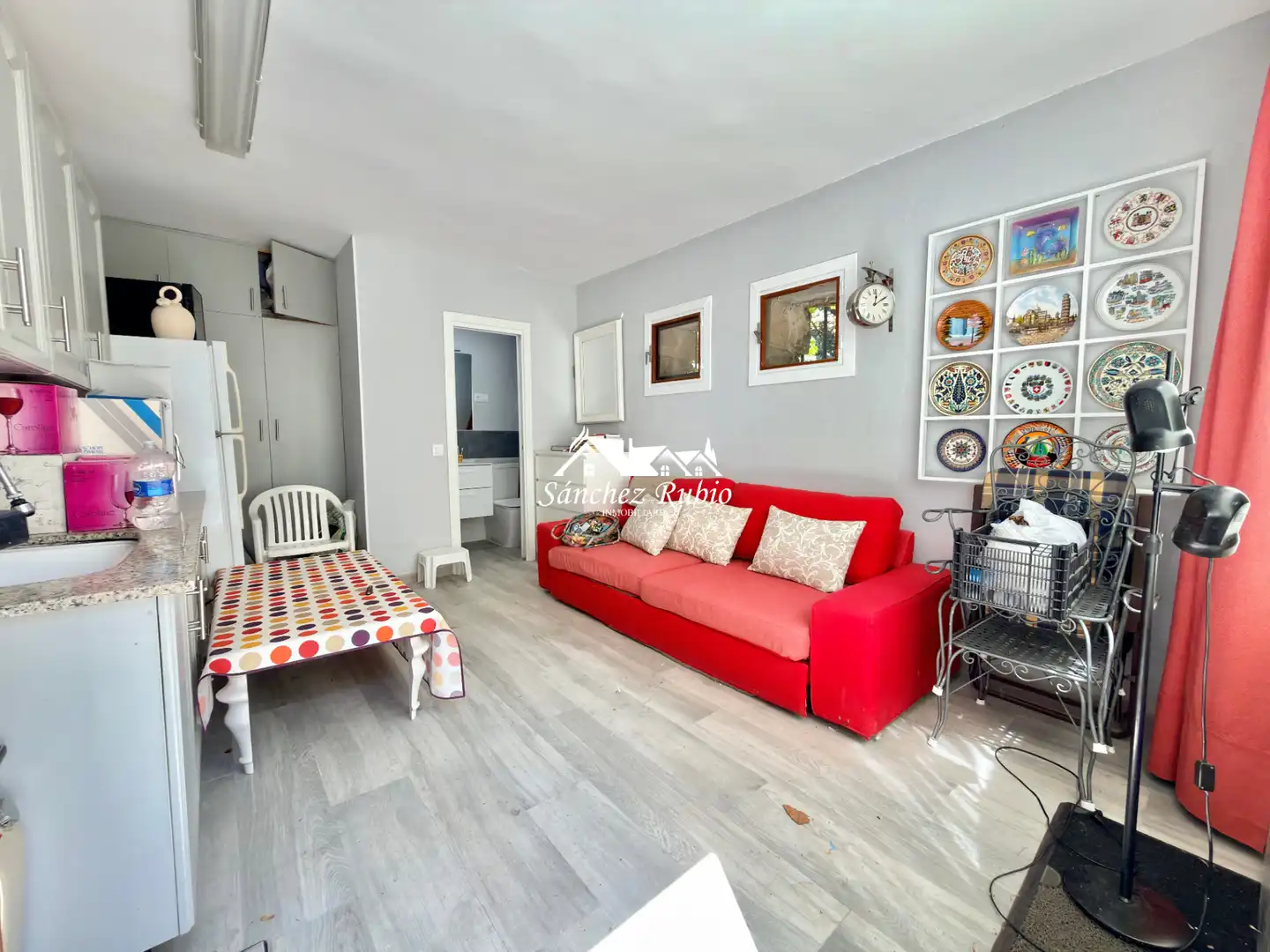Sala d'estar de Casa o xalet en venda en Torrelodones amb Calefacció, Jardí privat i Parquet