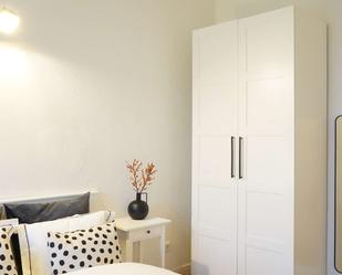 Bedroom of Flat to share in  Madrid Capital  with Terrace