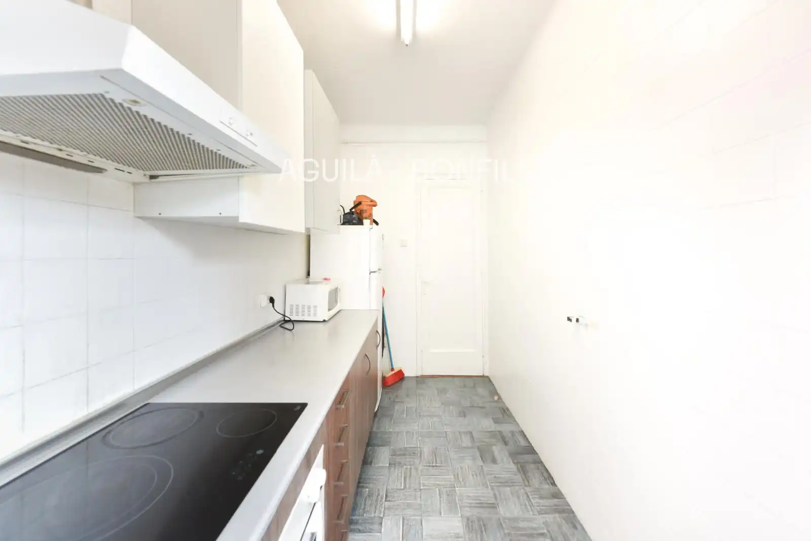 Kitchen of Flat for sale in Barcelona