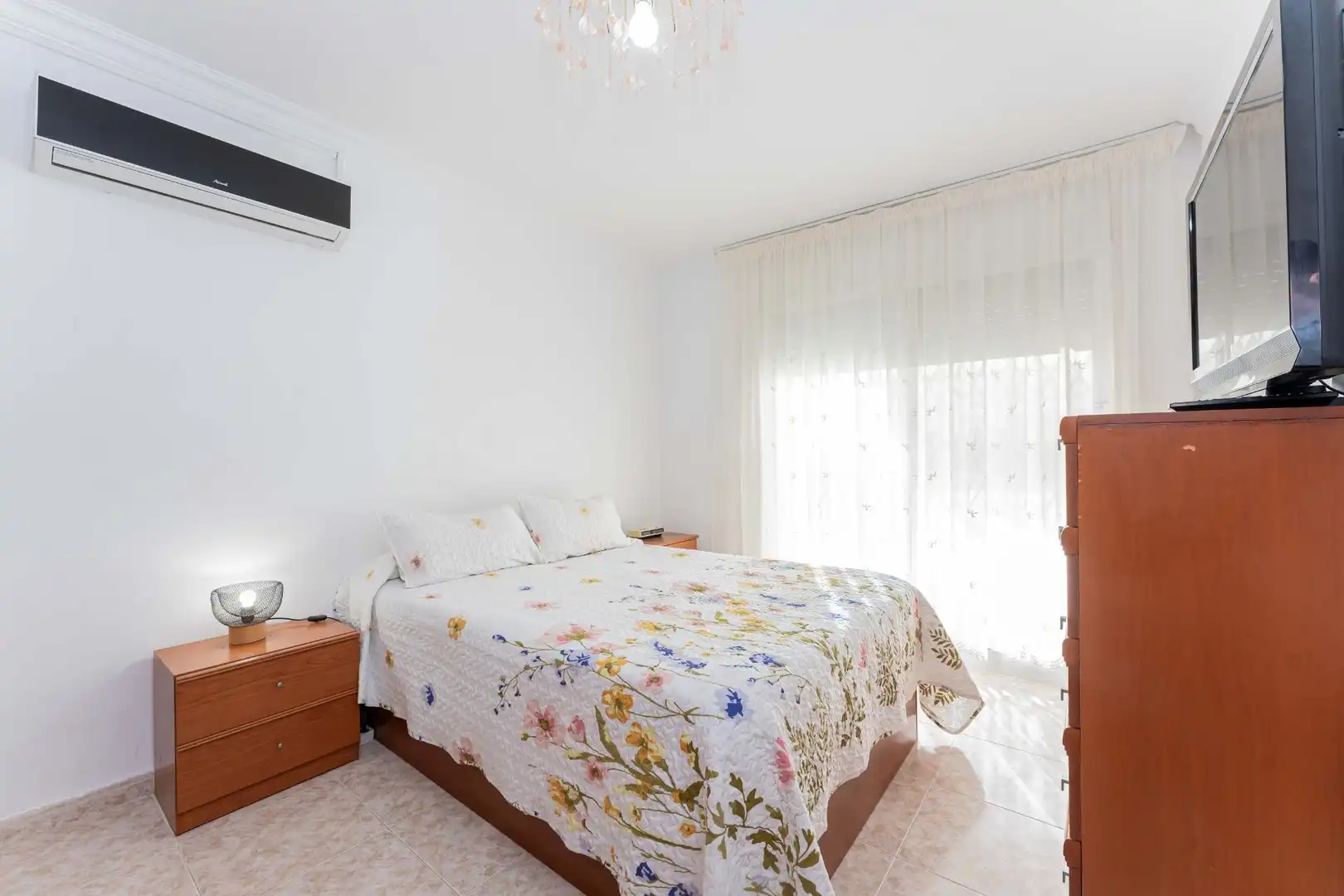 Dormitori de Casa o xalet en venda en Viladecans amb Aire condicionat, Calefacció i Jardí privat