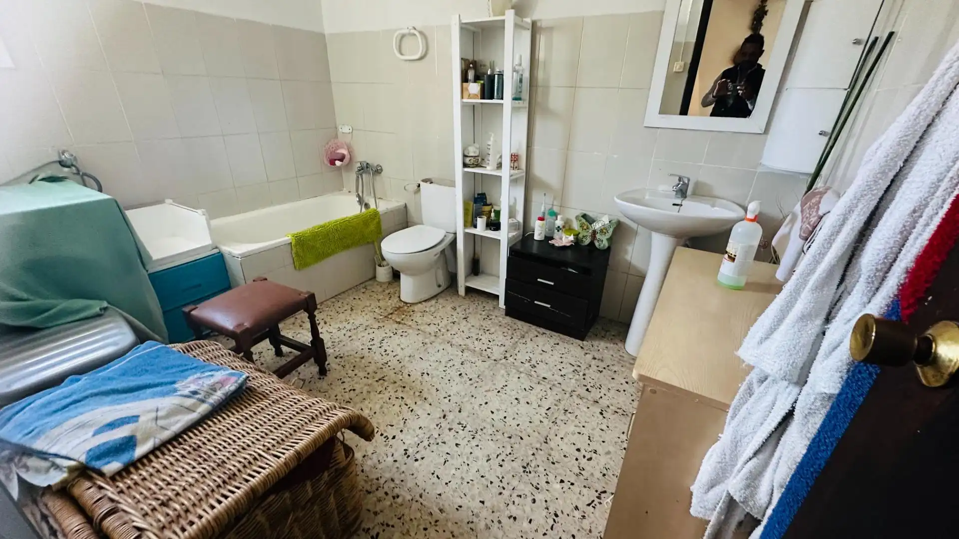 Bany de Casa o xalet en venda en Elche / Elx amb Jardí privat, Traster i Piscina