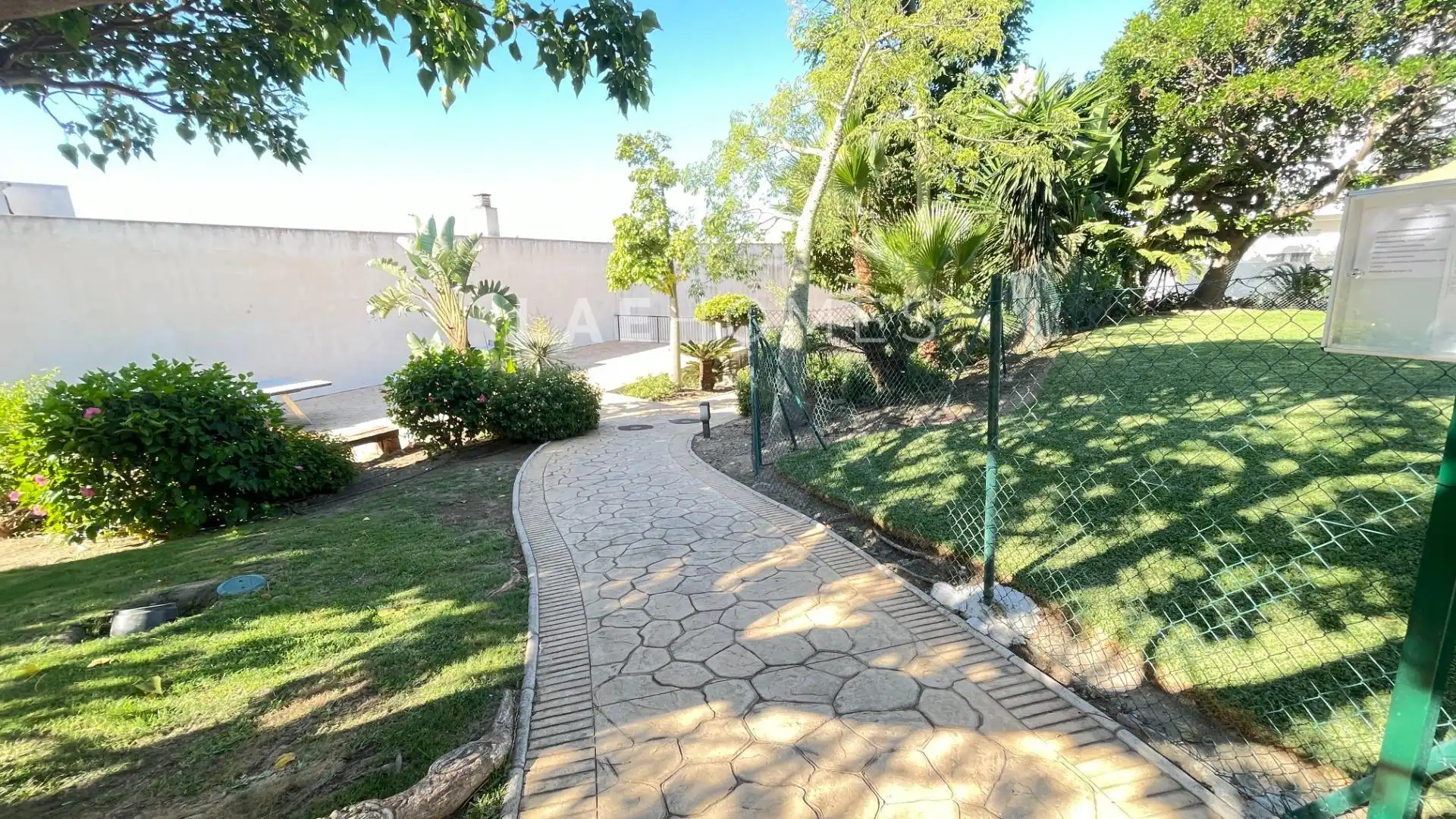 Flat with pool for sale in Calle Calle Camelia, imagen 41