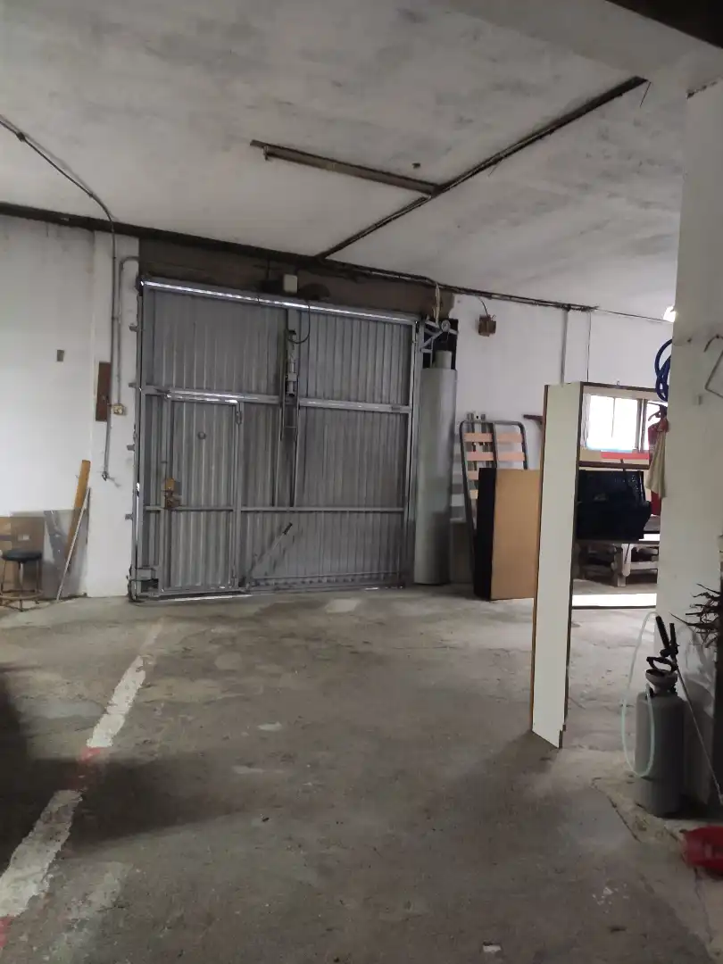 Local comercial en venta en Travesía de Arteixo
