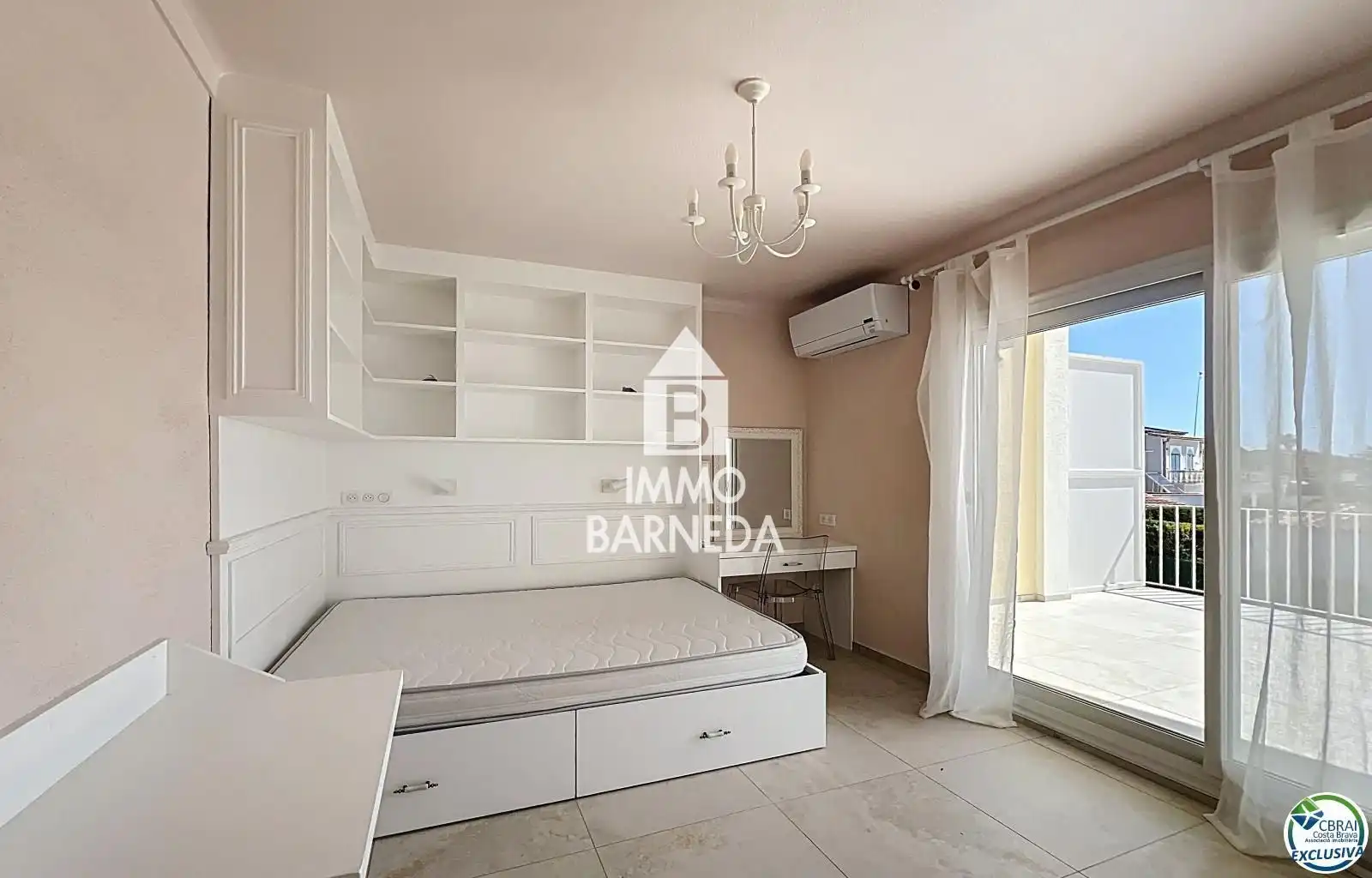 Jardí de Casa o xalet en venda en Empuriabrava amb Aire condicionat, Calefacció i Jardí privat