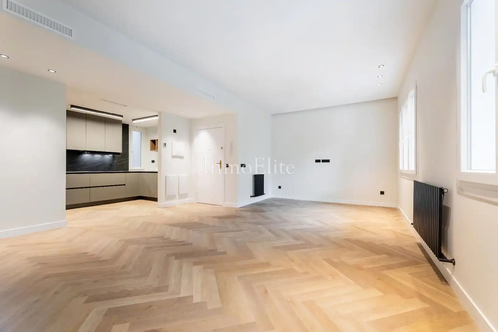 Flat with lift for sale in General Álvarez de Castro, imagen 4