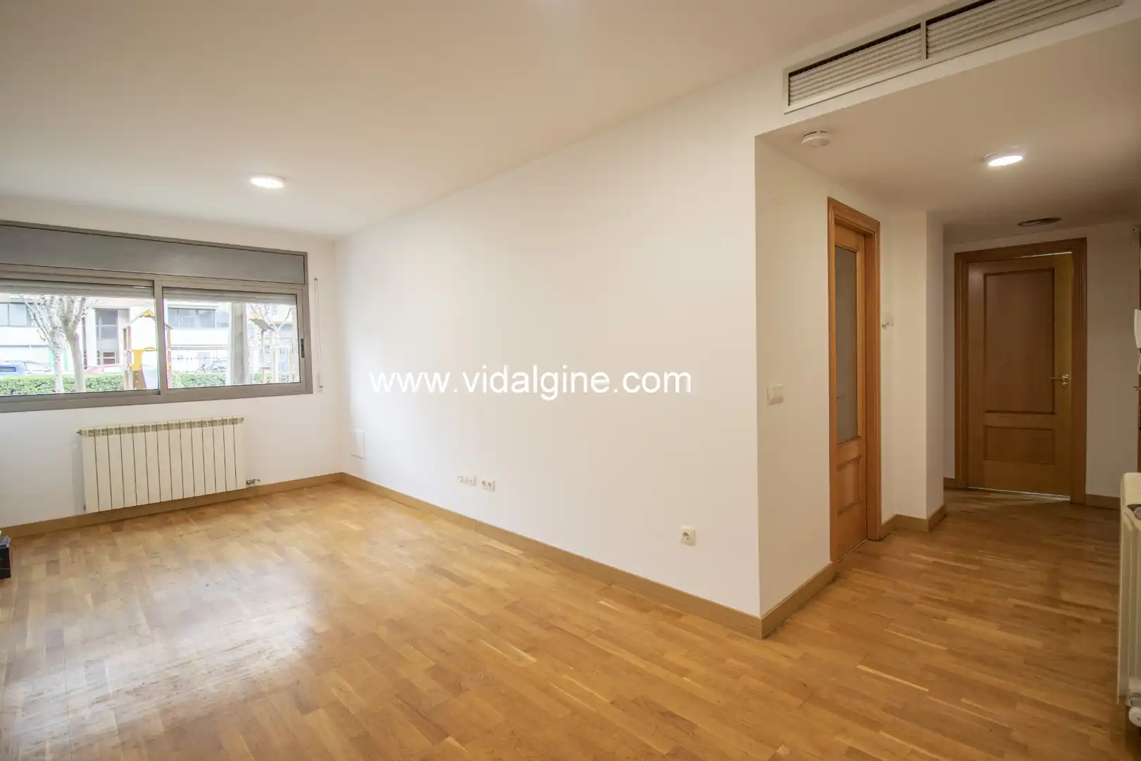 Schlafzimmer von Erdgeschoss zum Verkauf in Balaguer mit Klimaanlage und Heizung