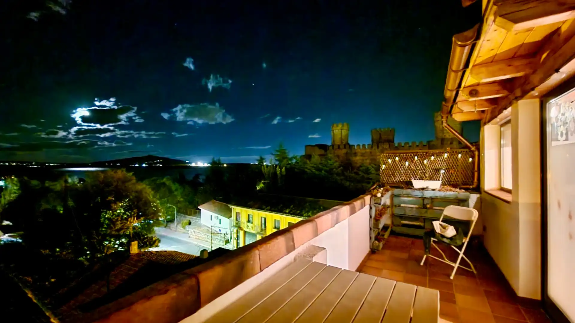 Terraza de Ático en venta en Manzanares El Real con Calefacción, Parquet y Terraza