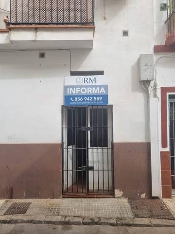 Local comercial en Alquiler en Calle Menacho, 33 en Ayuntamiento - Barrio Alto