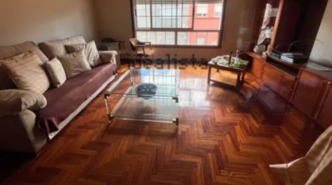 Foto 2 de Casa adosada en venta en Teis, Vigo